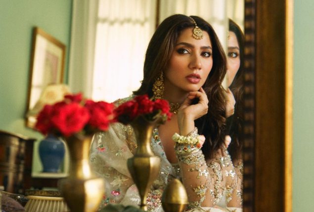 Why Mahira Khan admires vintage bridal look and wedding song?