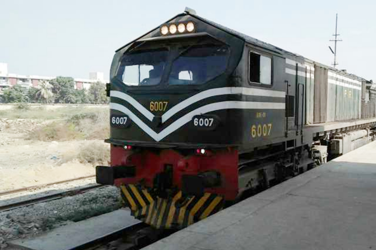 Pakistan Railways decides to restore Mohenjo Daro Express