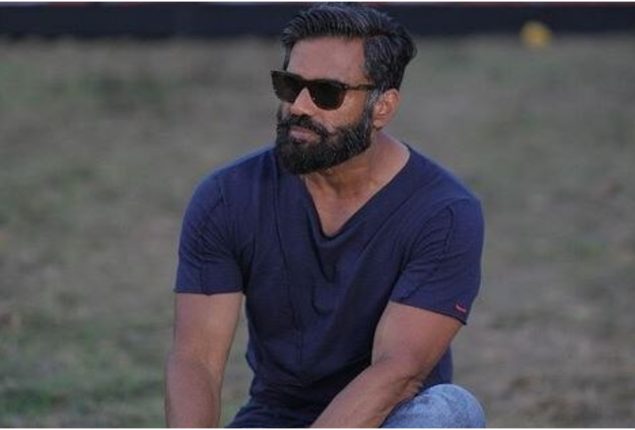 Suniel Shetty eats less tomatoes due to growing costs