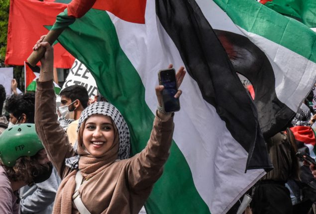 Palestine is located in heart of Muslim world: speakers