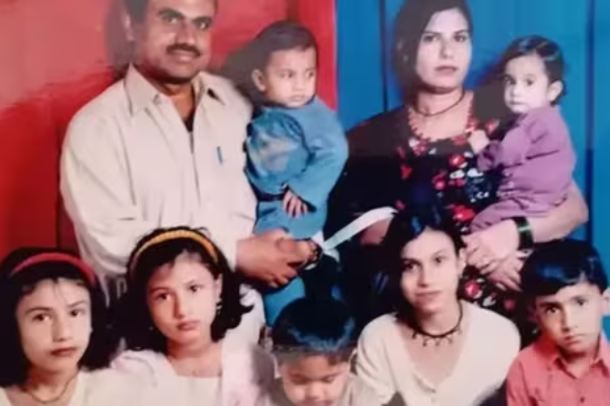 Pakistani family of 9 shares one birthday, sets new world record
