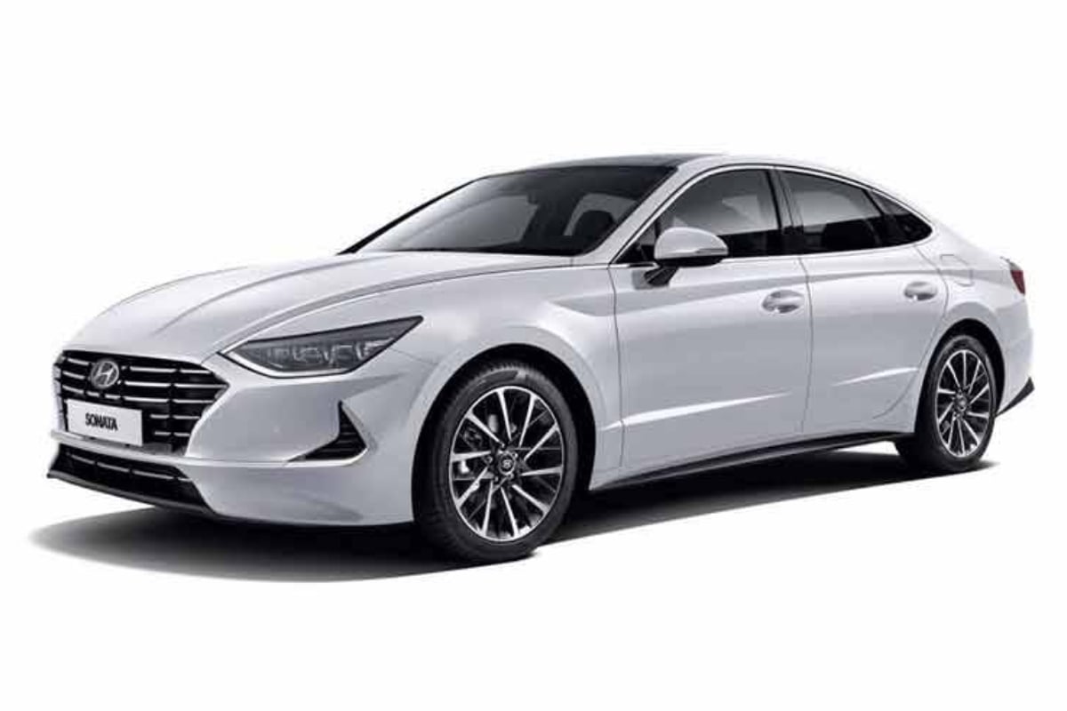 Hyundai Sonata Price in Pakistan