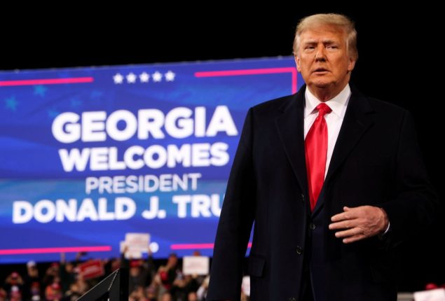 Donald Trump urges Georgia election inquiry prosecutor be disqualified