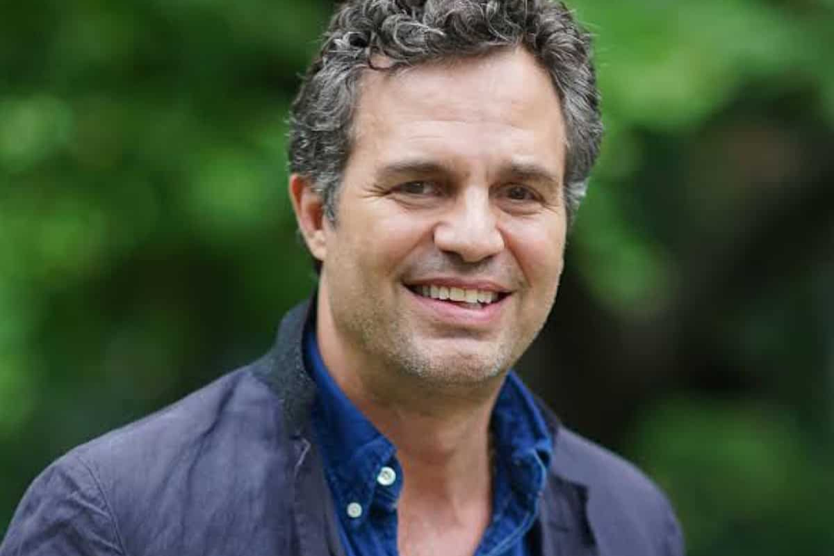 Ruffalo slams Hollywood 'fat cats' for exploiting the industry