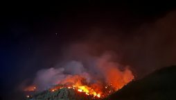 Villages evacuated by Swiss police due to wildfire