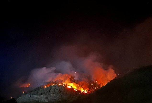 Villages evacuated by Swiss police due to wildfire
