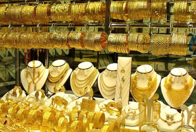 Gold price increases by Rs 5400 per tola