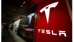 Tesla directors settle lawsuit for $735 million over excessive pay