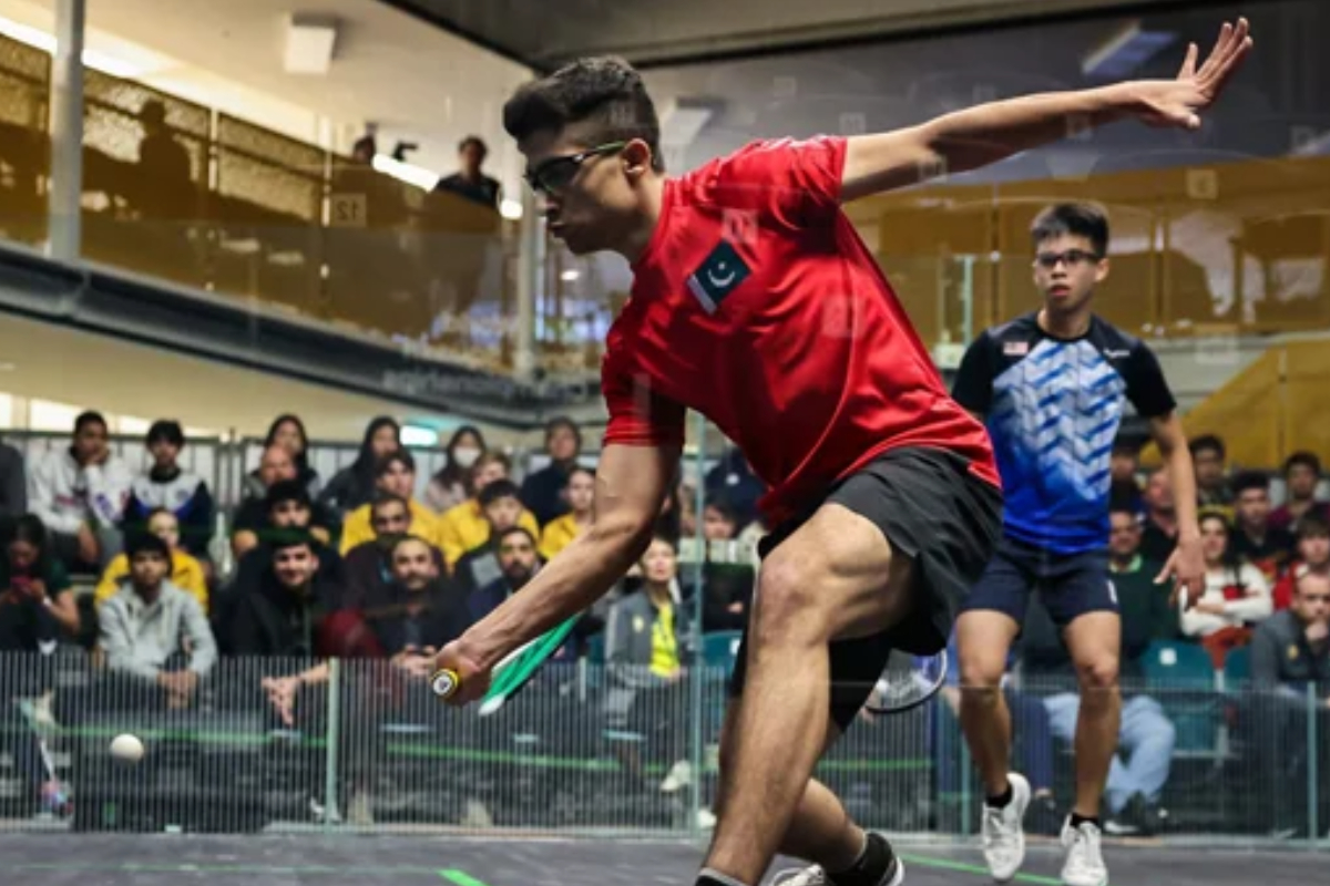 Air chief marshal congratulates Hamza Khan for winning World Junior Squash Championship