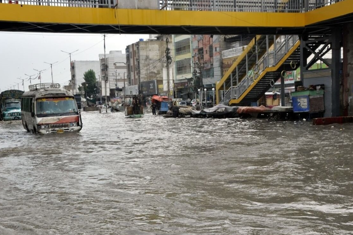 Karachi Rain Update