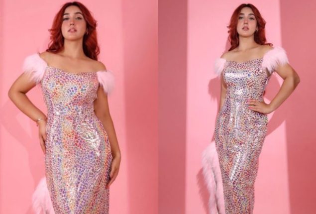 Ashnoor Kaur Stuns as Barbie, Embracing the Trend with a Magical Pink Look