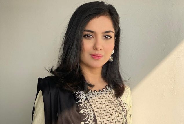 Syeda Tuba Anwar lauds Farhat’s character in “Baby Baji”