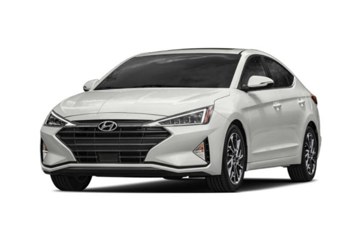 Hyundai Elantra Price in Pakistan