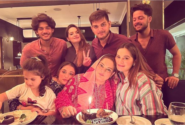 Minal Khan's shares the Perfect Birthday Dinner picture