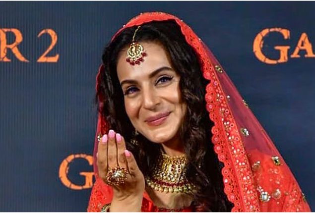 Ameesha Patel Opens Up About Overcoming Doubts for Gadar 2 Mother Role