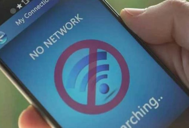 Govt decides to suspend cellular services in Islamabad