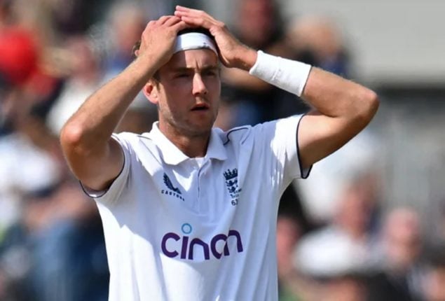 Ashes run-out leaves Broad scratching his head