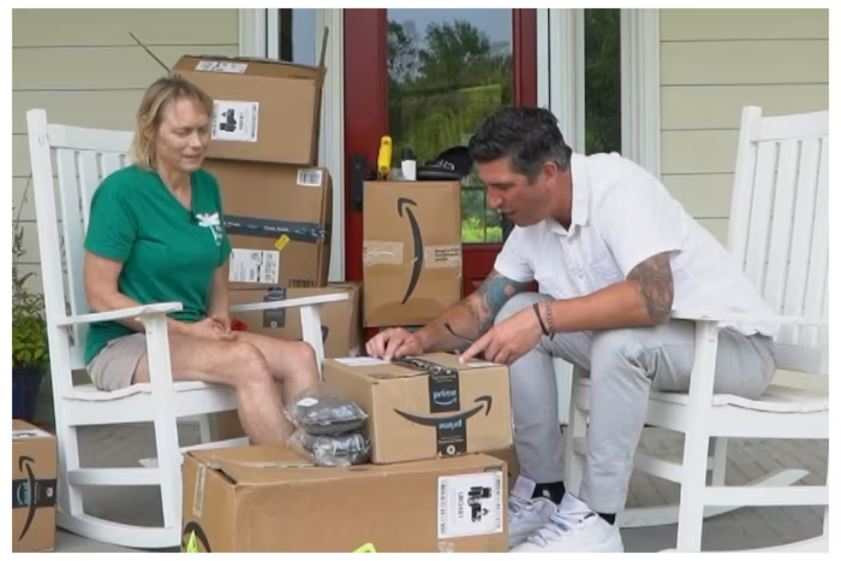 Woman's Amazon Nightmare: Hundreds of Unordered Packages