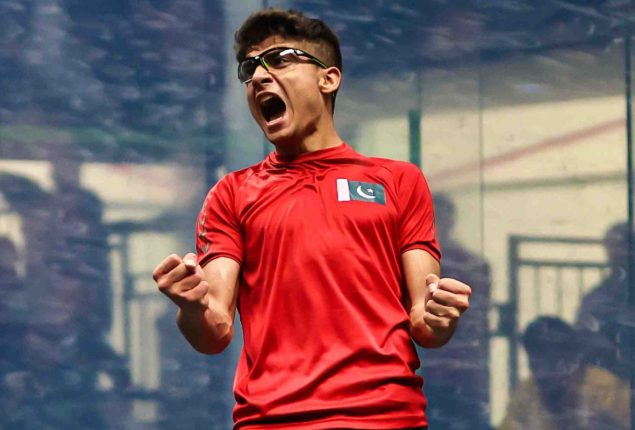World Junior Squash champion Hamza Khan to receive Rs10 million prize money