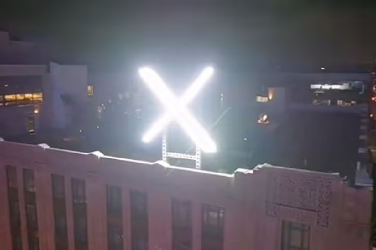 Elon Musk's glowing X raises concerns in San Francisco