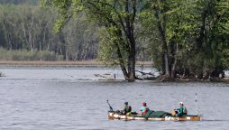 Canoe Team Sets World Record Paddling the Mississippi River