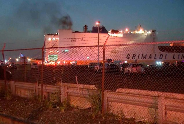 Cargo fire at New Jersey port leaves 2 firefighters dead & 5 injured