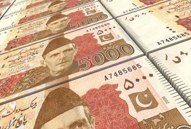 Massive Rise in Salaries of Govt Employees