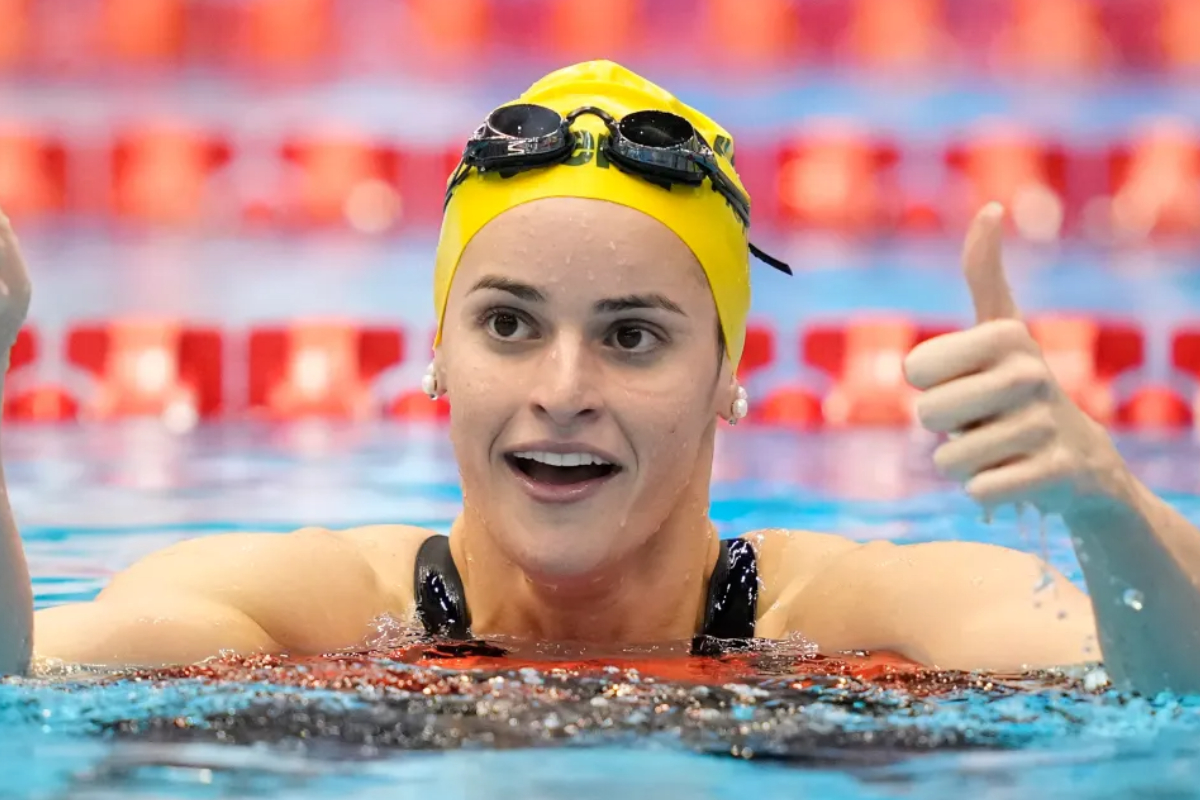 Katie Ledecky breaks Michael Phelps' record for most individual world swimming medals