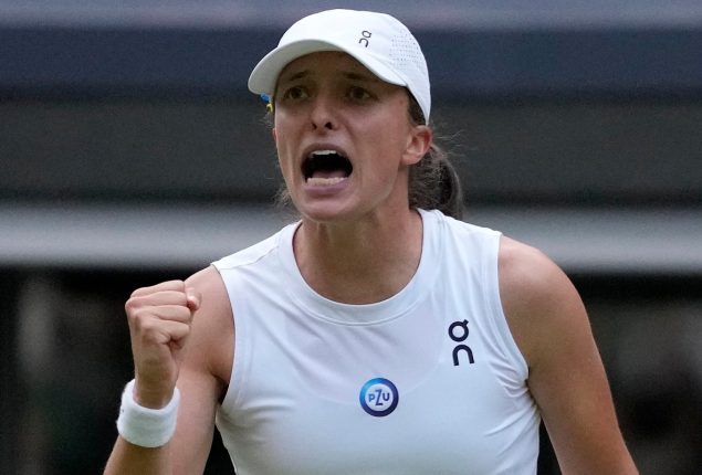 Wimbledon 2023: Iga Swiatek survives scare to reach quarterfinals