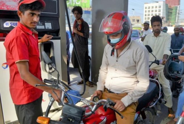 Lahore petrol price