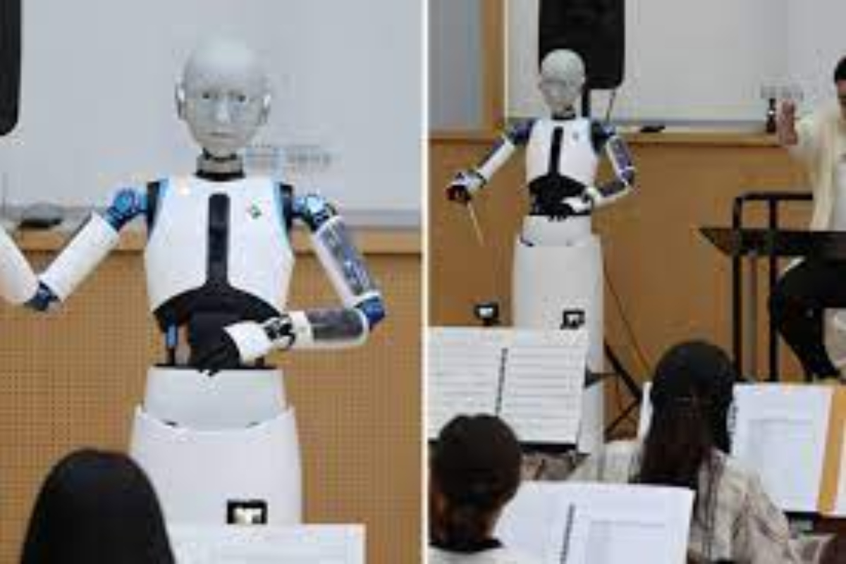Robot Conductor Makes Orchestral Debut in South Korea