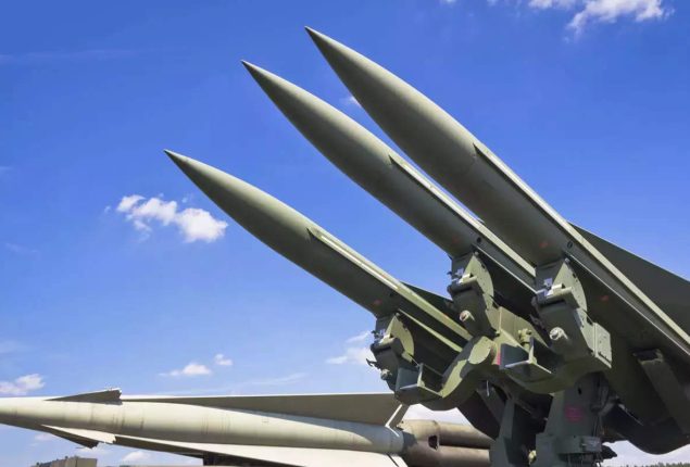 U.S. arms deals not enough to wean India off Russian military yet