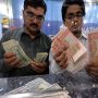 Rupee decreases Further Against US Dollar 2nd Day in a Row