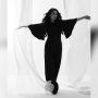 Ayeza Khan turns heads in new monochromatic pictures