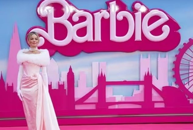 Margot Robbie looks stunning at ‘Barbie’ London premiere