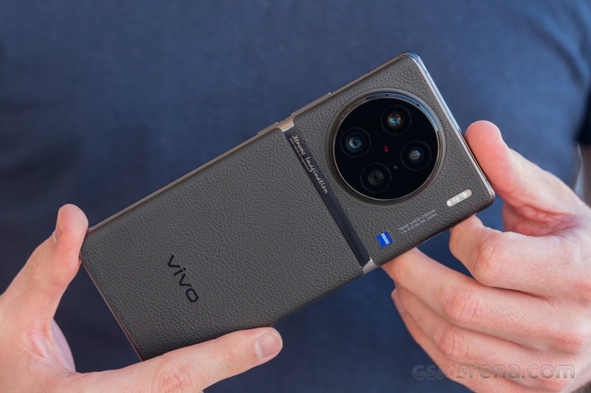 Vivo X100 global model rumored to have powerful specs