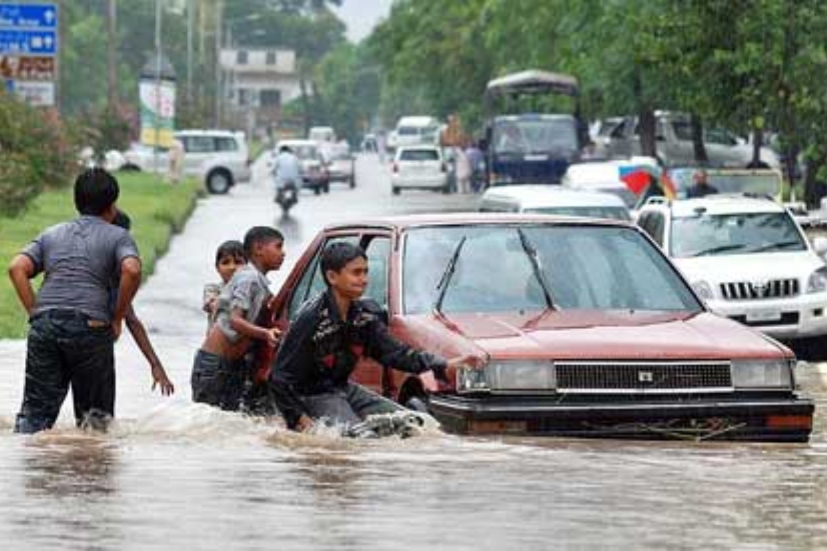 Karachi Rain Update