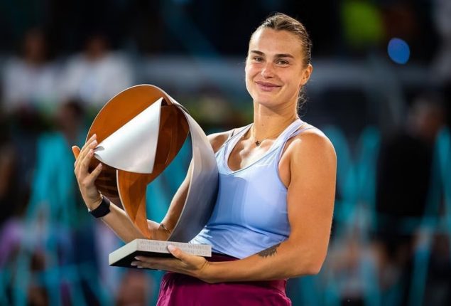 Wimbledon 2023: Kvitova and Sabalenka progress to fourth round