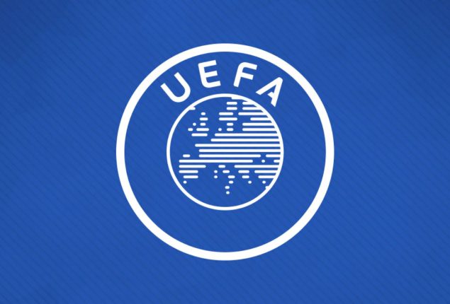 UEFA fines Barcelona and Manchester United for FFP breaches