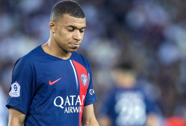 PSG leaves out Mbappe amid contract dispute, signs Dembele