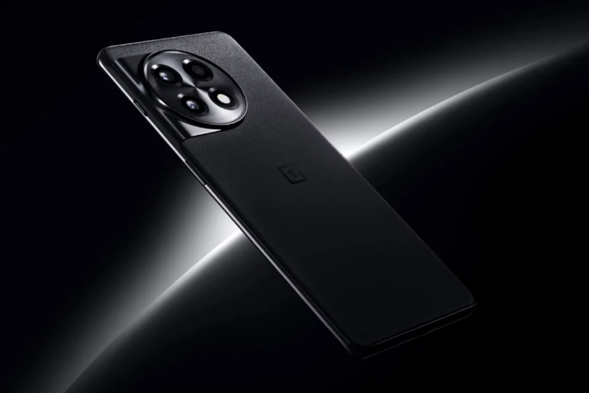 OnePlus Ace 2 Pro features a 6.74” OLED screen, as revealed on Weibo