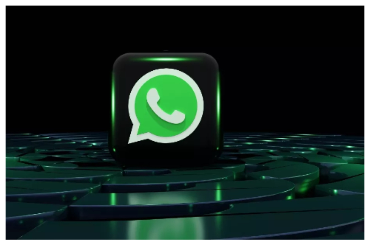 WhatsApp lets you join and leave group voice chats seamlessly
