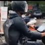 Unique horn on electric bike goes viral, netizens can’t stop laughing