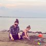 Aiman Khan shares adorable Beach Day pictures with her Daughter