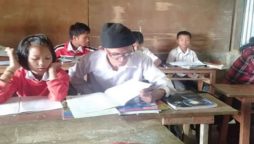 78-Year-Old Lalringthara Defies Age, Enrolls in Class 9