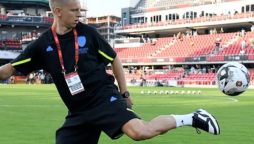 Zinchenko’s Injury Update & Ukraine Relief Efforts