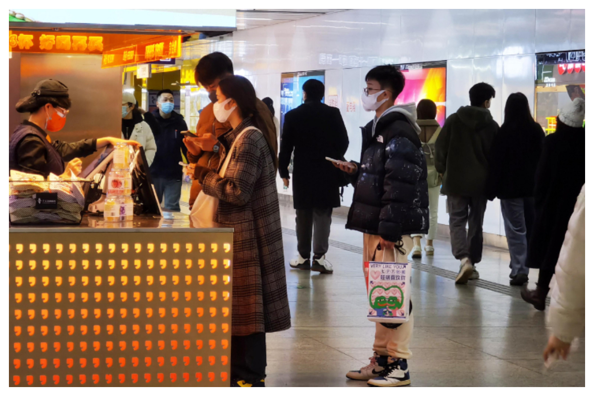China Opens Up to Foreigners