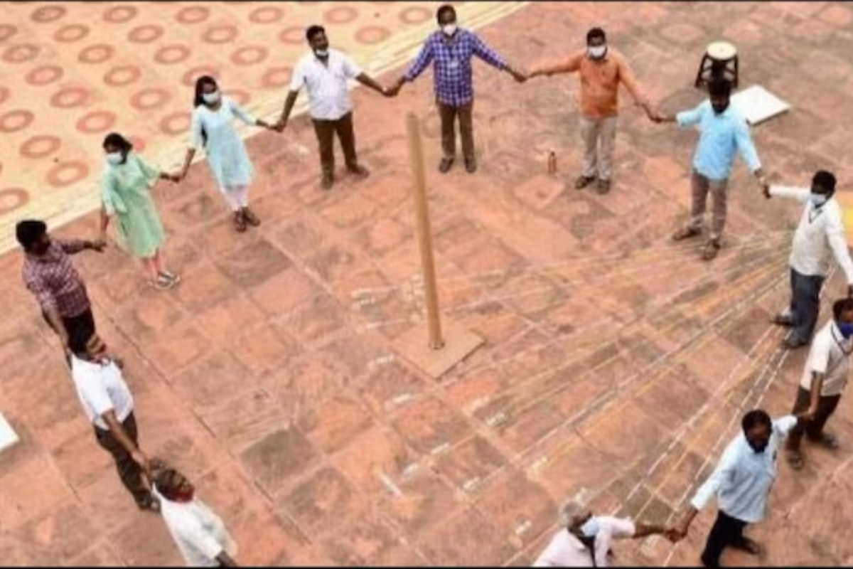 Zero Shadow Day leaves Hyderabadites awestruck