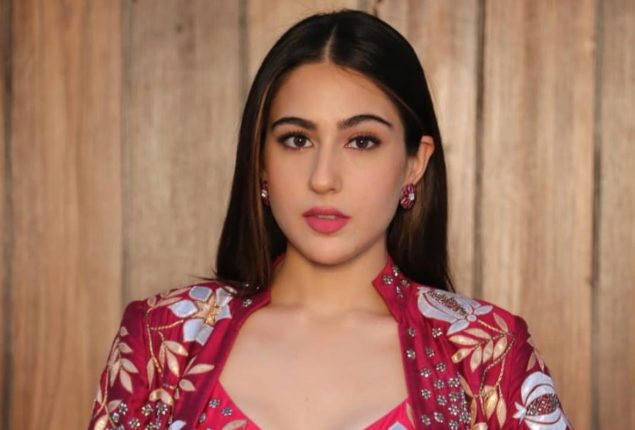 Sara Ali Khan shares Behind-the-Scenes Glimpse of Vintage Bindi