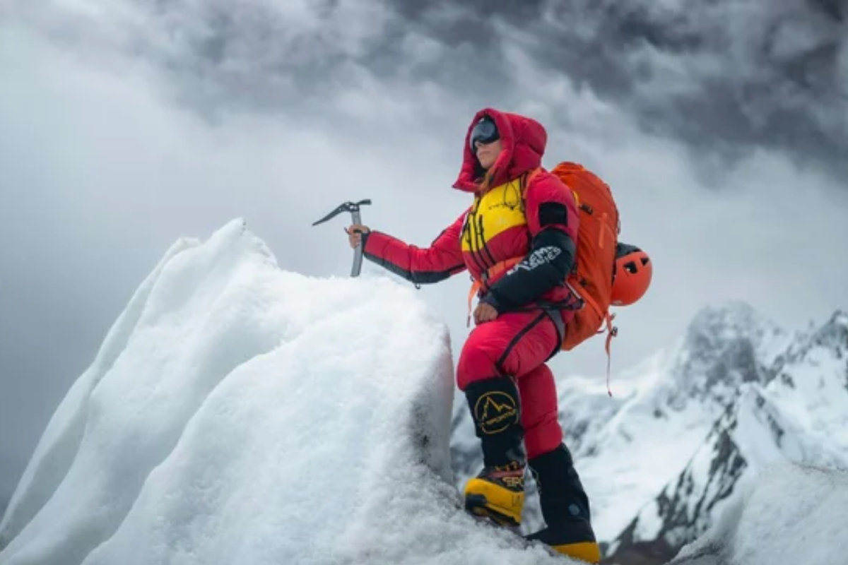 Naila Kiani Historic Mountaineering Feat